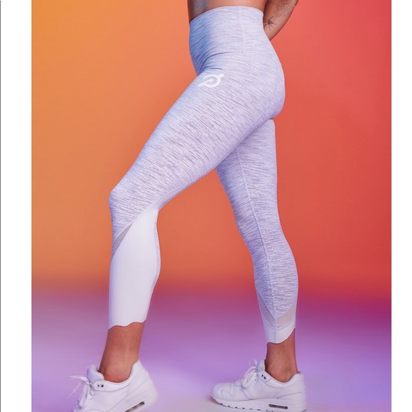 Lululemon Peloton Wunder Under Scallop 